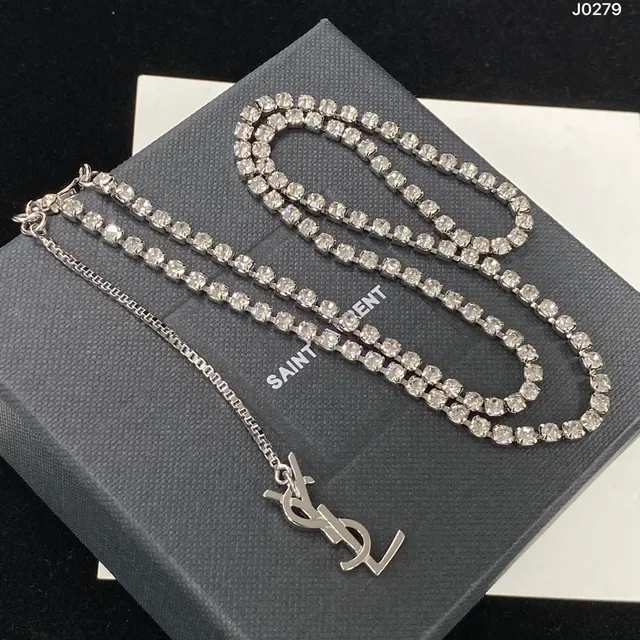 Saint Laurent Monogram Pavé Chain Collier argent cristal transparent YSL 9