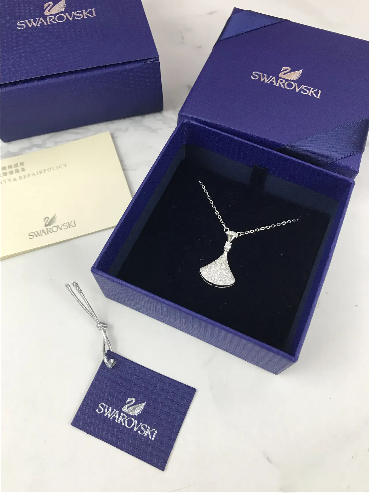 Swarovski Pendentif en forme d'éventail pavé 3