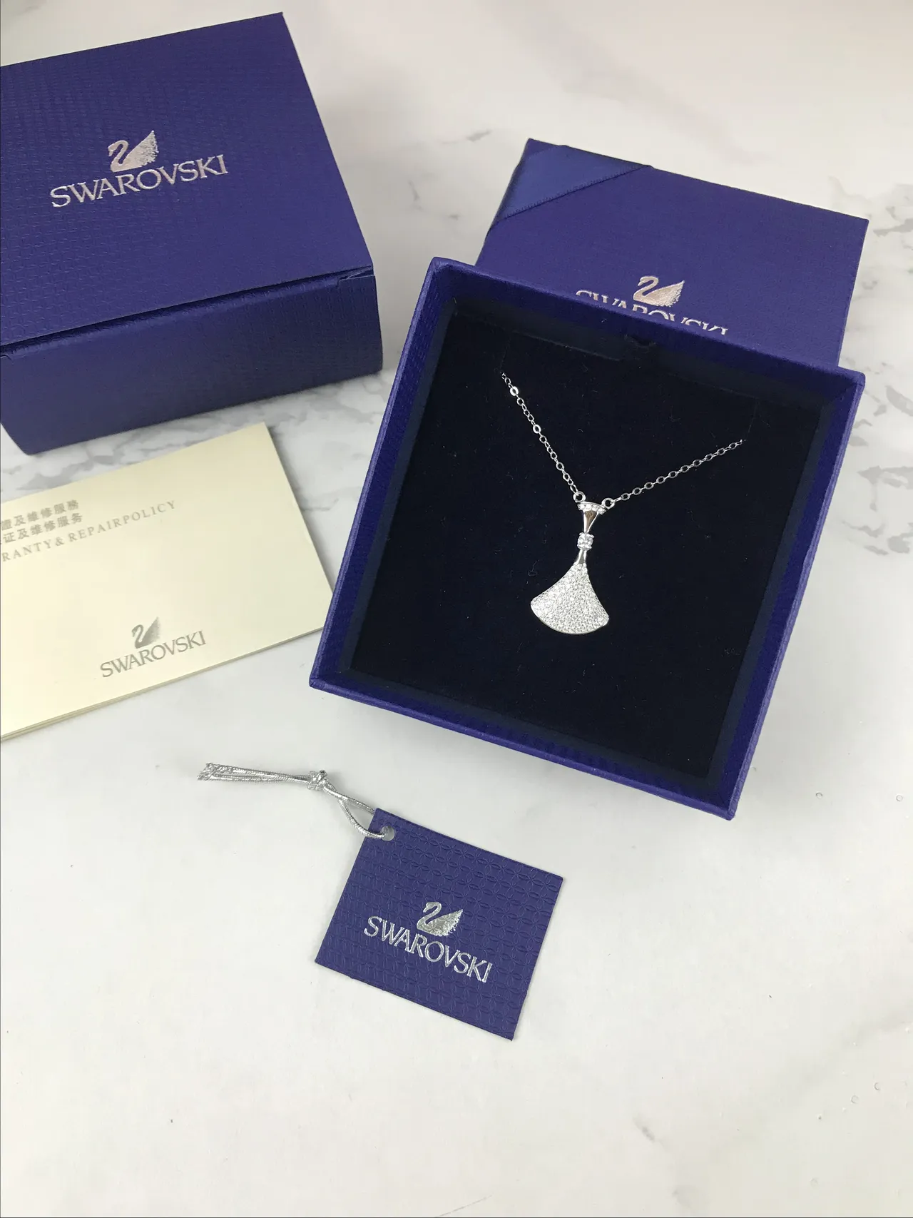 Swarovski Pendentif en forme d'éventail pavé 4