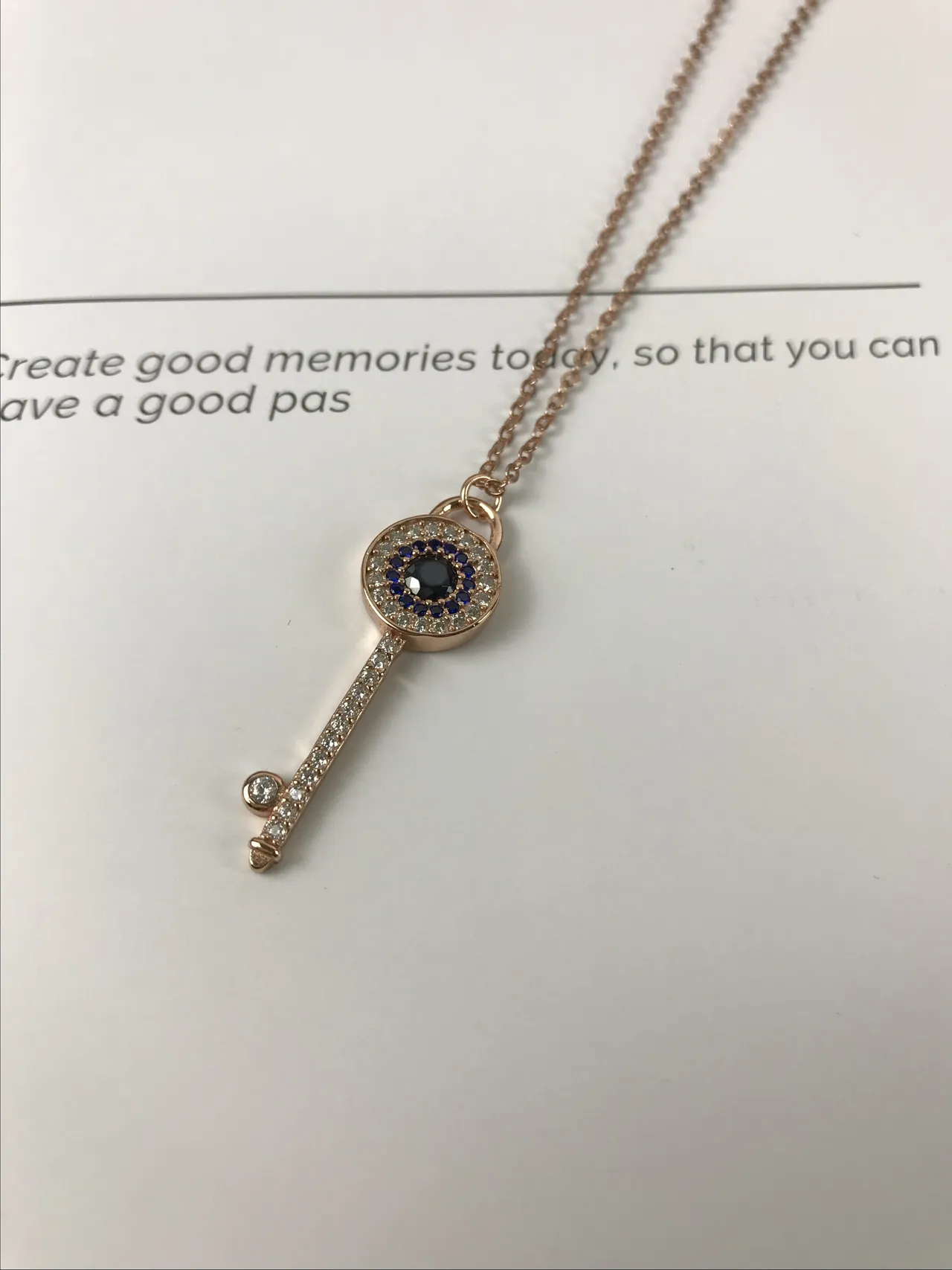 Swarovski Collier avec pendentif en forme de clé oeil maléfique 6