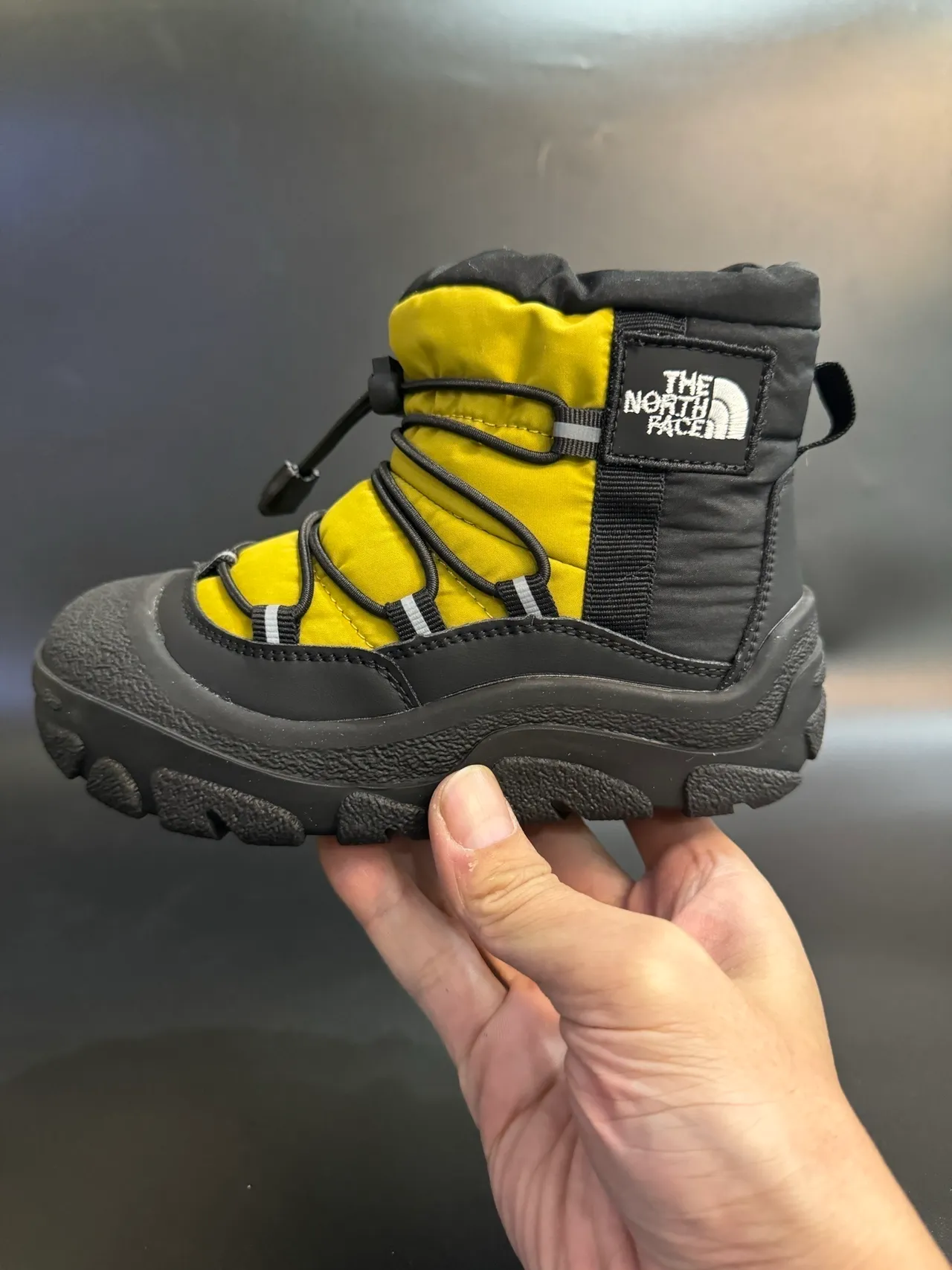 The North Face Black White Insulated High-Top Bungee Lacing System Snow Boots 8