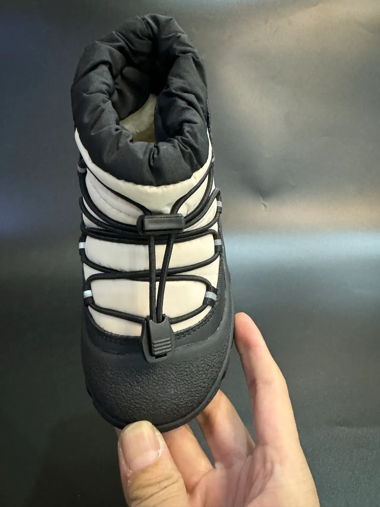 The North Face Black White Insulated High-Top Bungee Lacing System Snow Boots 20