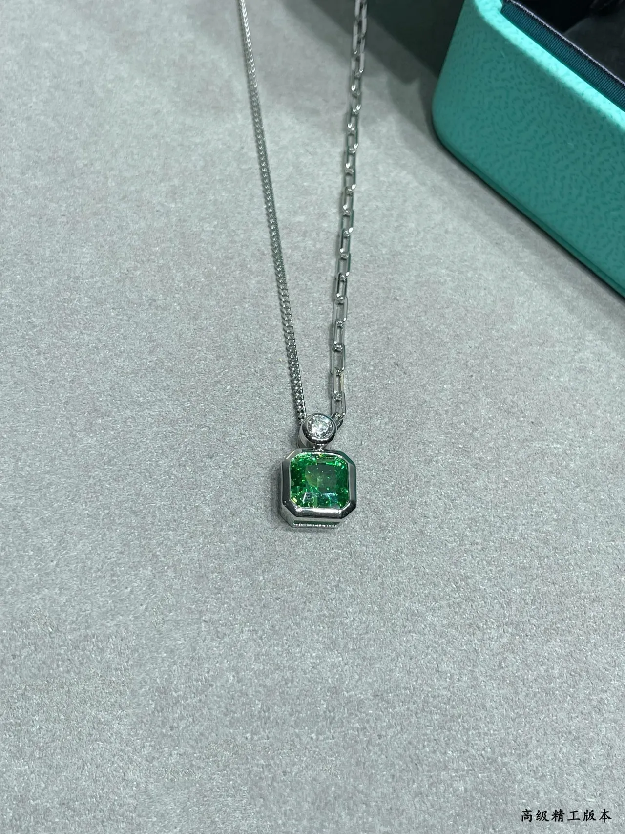 Tiffany & Co. Ouro verde corte esmeralda gema tom rosa colar 3