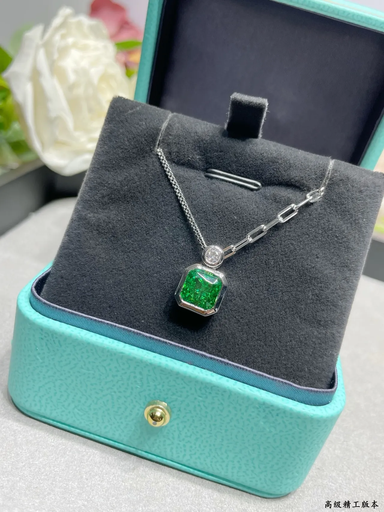 Tiffany & Co. Ouro verde corte esmeralda gema tom rosa colar 8