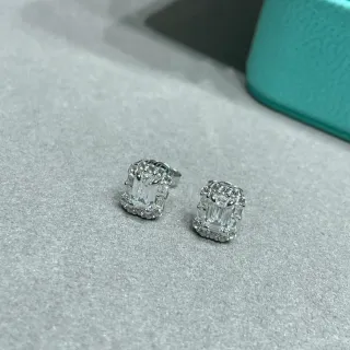 Tiffany & Co. Boucles d'oreilles à coupe émeraude halo