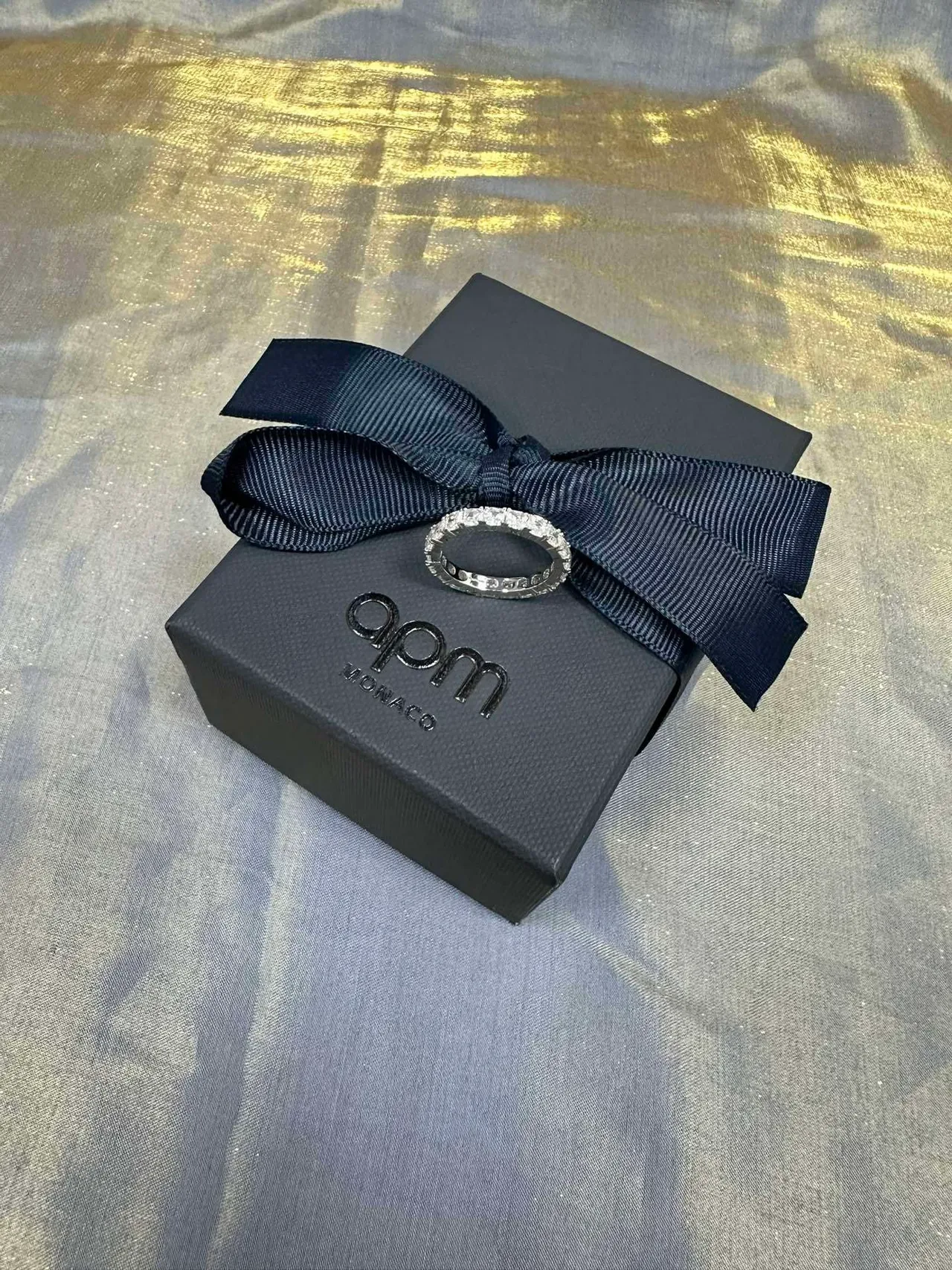 Tiffany & Co. Eternity Ring Navy Silver Band Shared-Prong Setting Ring 7