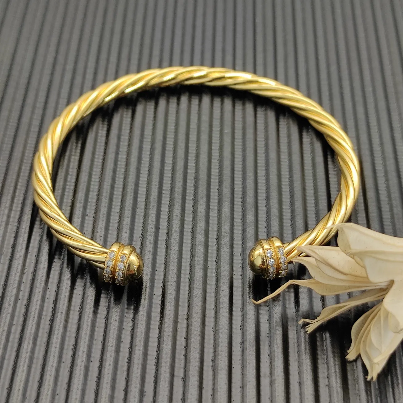 Tiffany & Co. HardWear Cable Pavé bracelet de diamants 3