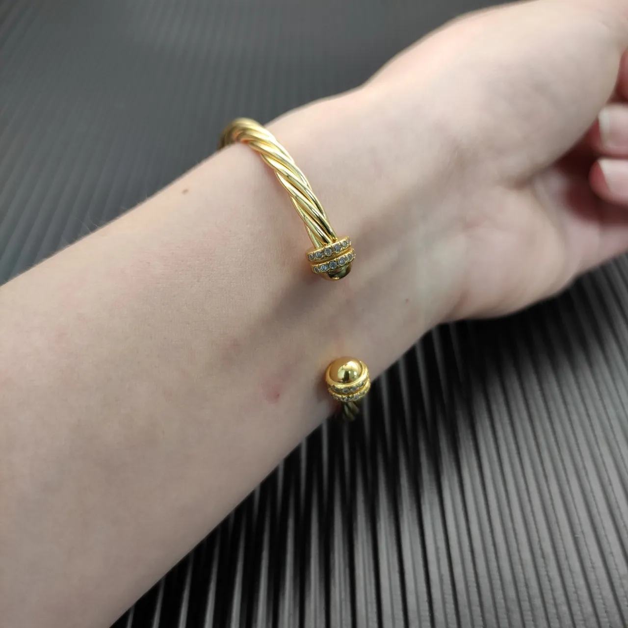 Tiffany & Co. HardWear Cable Pavé bracelet de diamants 4