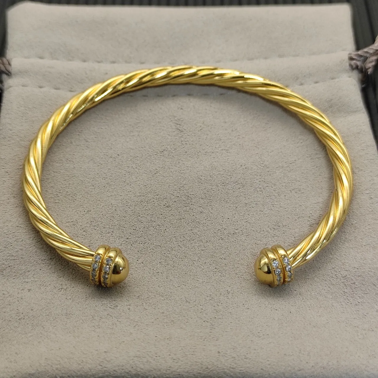 Tiffany & Co. HardWear Cable Pavé bracelet de diamants 8