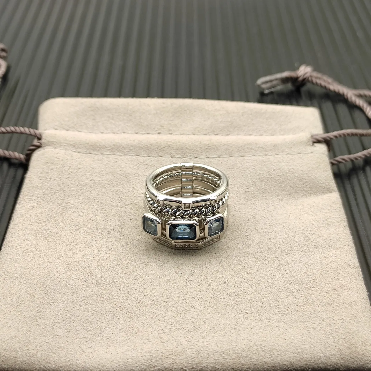 Tiffany & Co. HardWear Anillo de capas de aquamarina y diamante 5