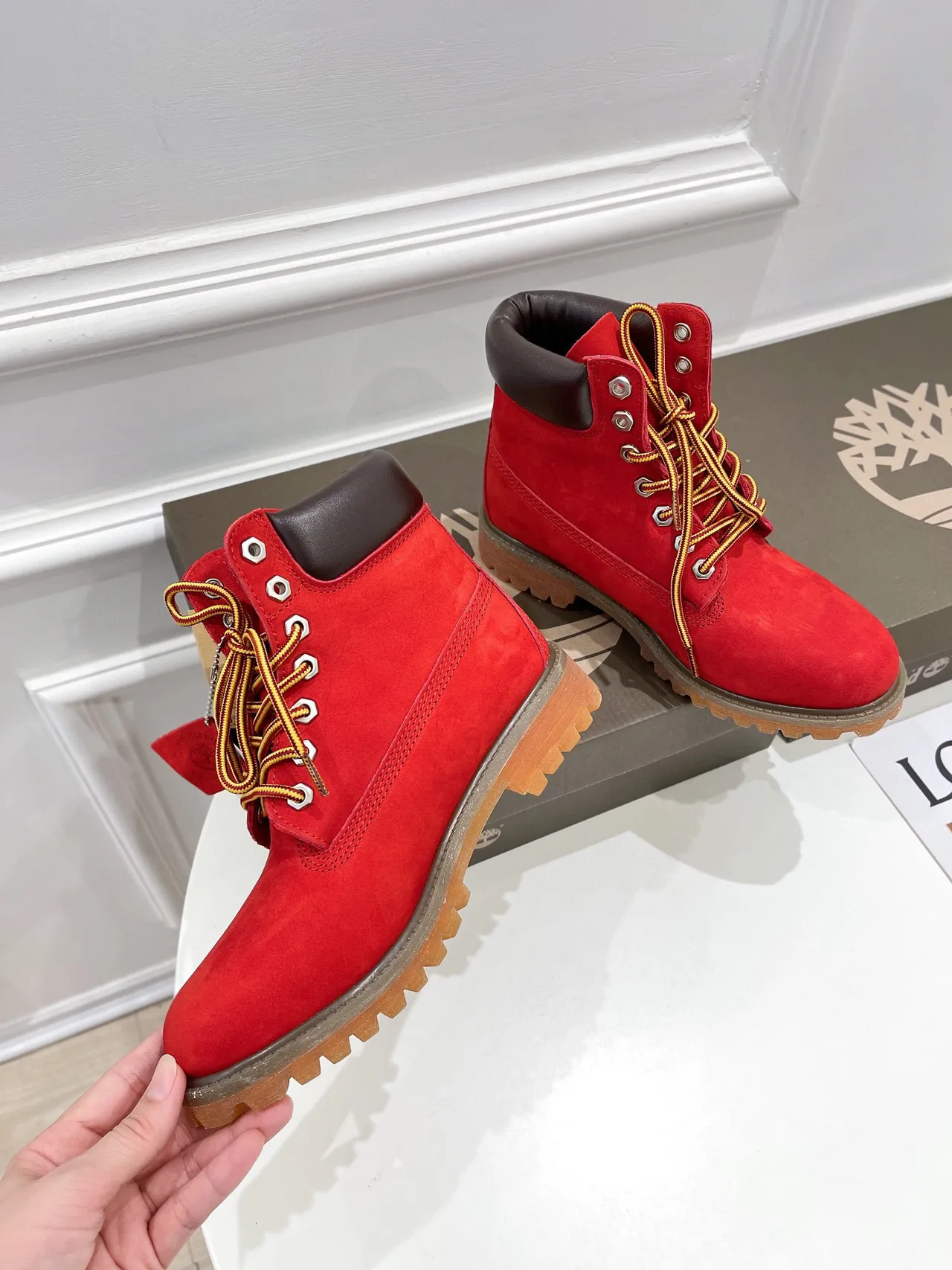 Timberland Premium 6-Inch 红色麂皮工作靴 9