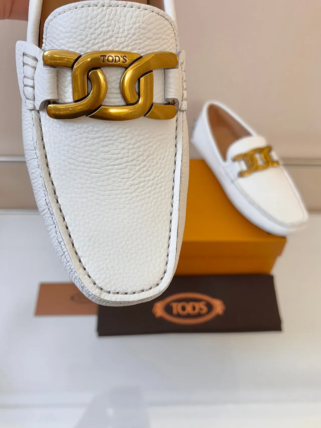 Mocassins Tod's Double T Blancos de Cuero Granulado 3