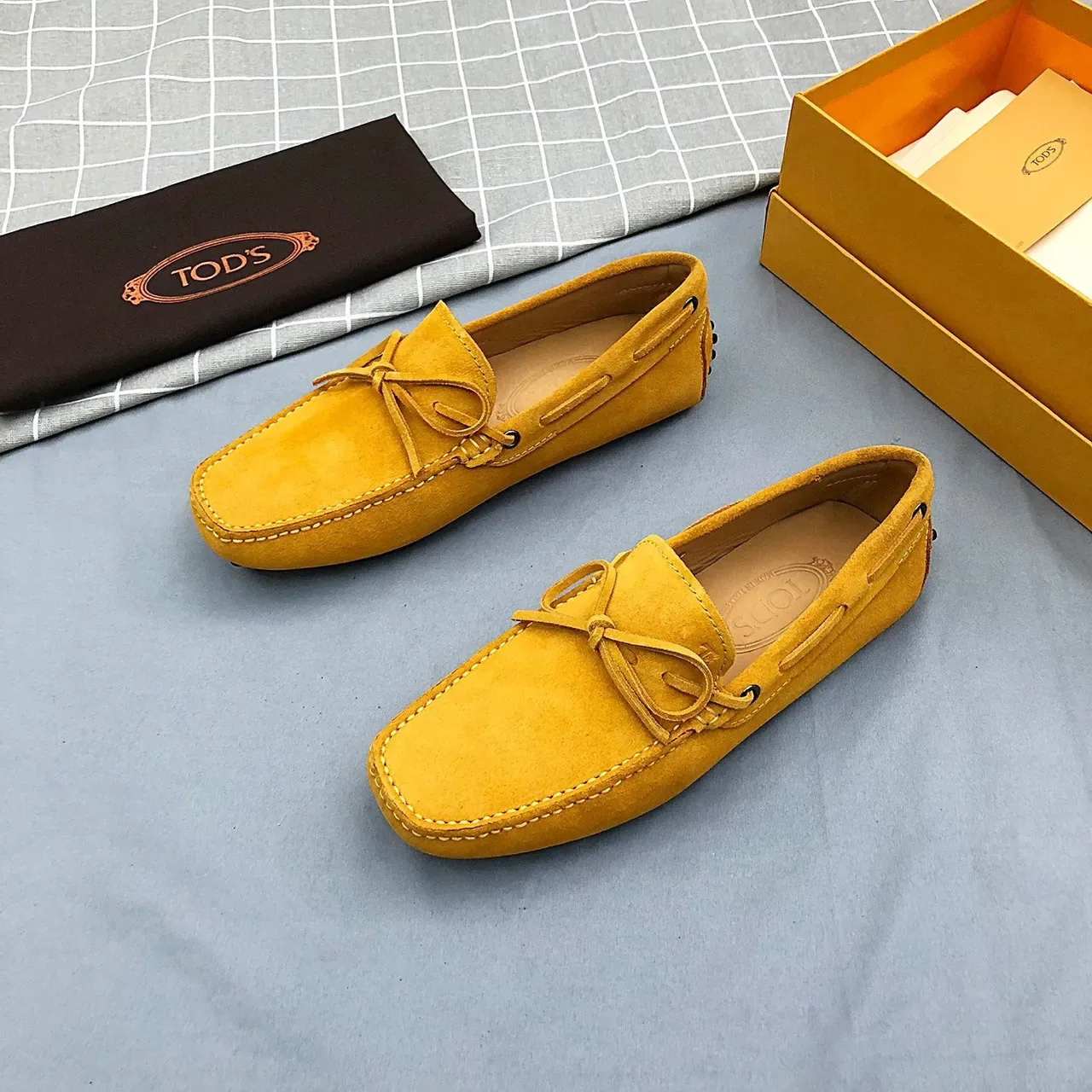 Tod's Yellow Beige Suede Upper Bow Detail Loafer 3