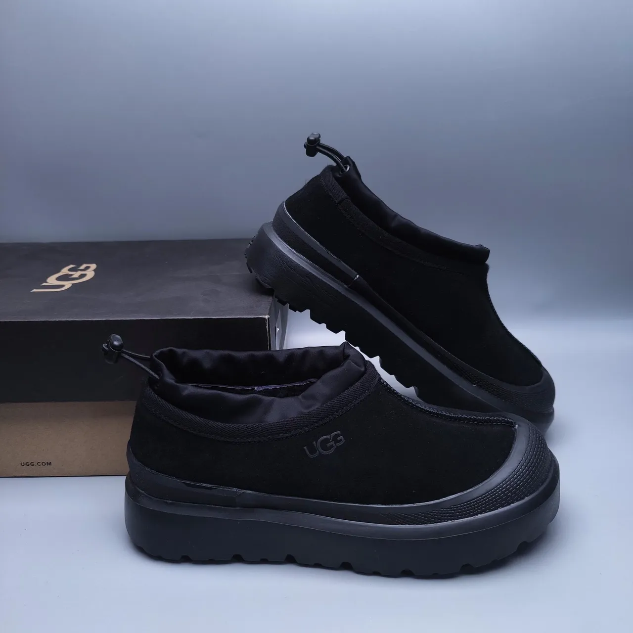UGG Black Slip-On Suede Upper Snow Boots 6