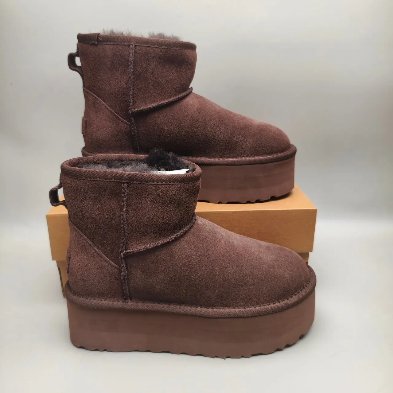 UGG Brown Black Suede Upper Shearling-Lined Cuff Snow Boots 5