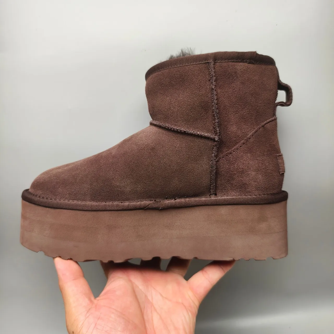 UGG Brown Black Suede Upper Shearling-Lined Cuff Snow Boots 7