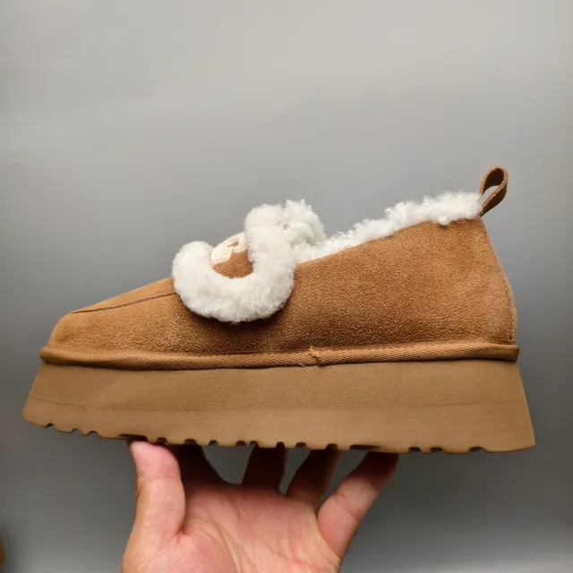 UGG Brown White Shearling-Trimmed Platform Sole Loafer 7