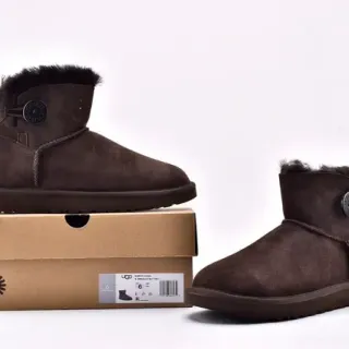 UGG Classic Mini বাদামি সুড শিয়ারলিং লাইন্ড স্নো বুট