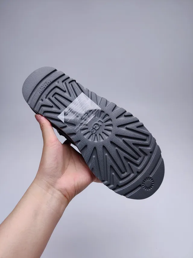 UGG Classic Mini Charcoal Gray Snow Boots 8