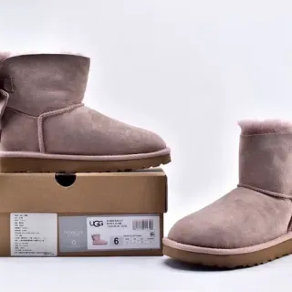 UGG মিনি বেলি বাউ টপ স্যুড বরফের জুতো