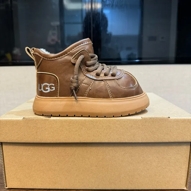 UGG Tasman Brown Beige Lace-Up Ankle Boot Shearling-Lined Snow Boots 10
