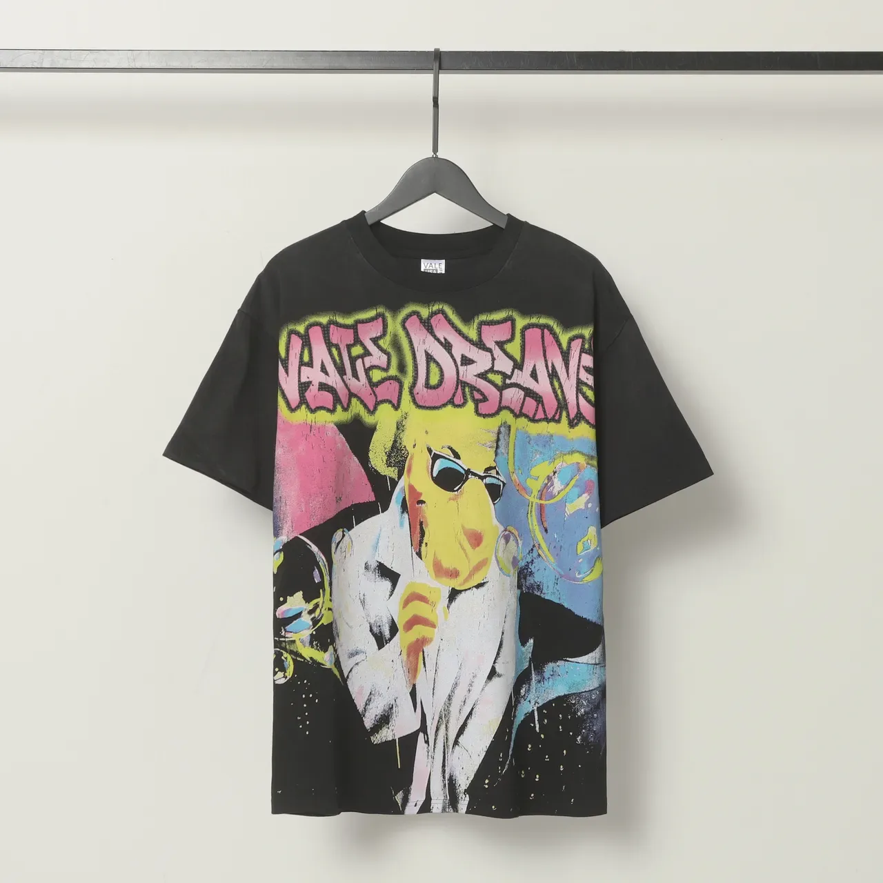 Vale Forever Oversized Graffiti-Print Black T-Shirt 2