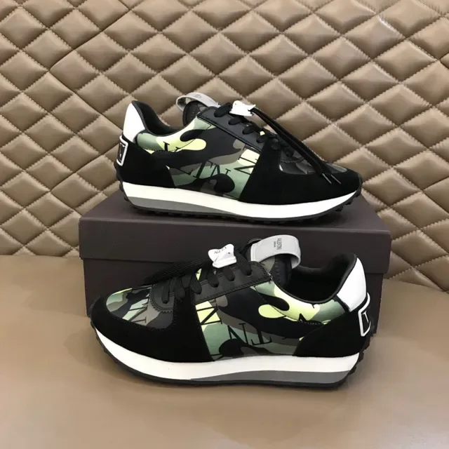 Sneakers Lifestyle Valentino Noir Multicolore Imprimé Camouflage Panneau Latéral Daim et Synthétique 7