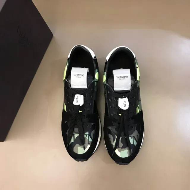 Sneakers Lifestyle Valentino Noir Multicolore Imprimé Camouflage Panneau Latéral Daim et Synthétique 9