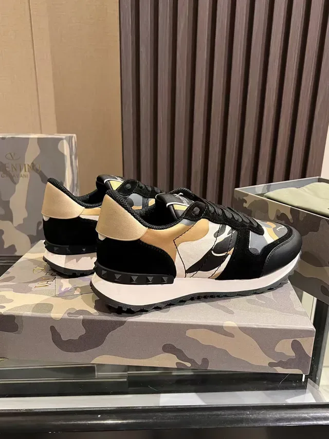 Valentino Garavani Camouflage-Print Lifestyle Sneakers 8