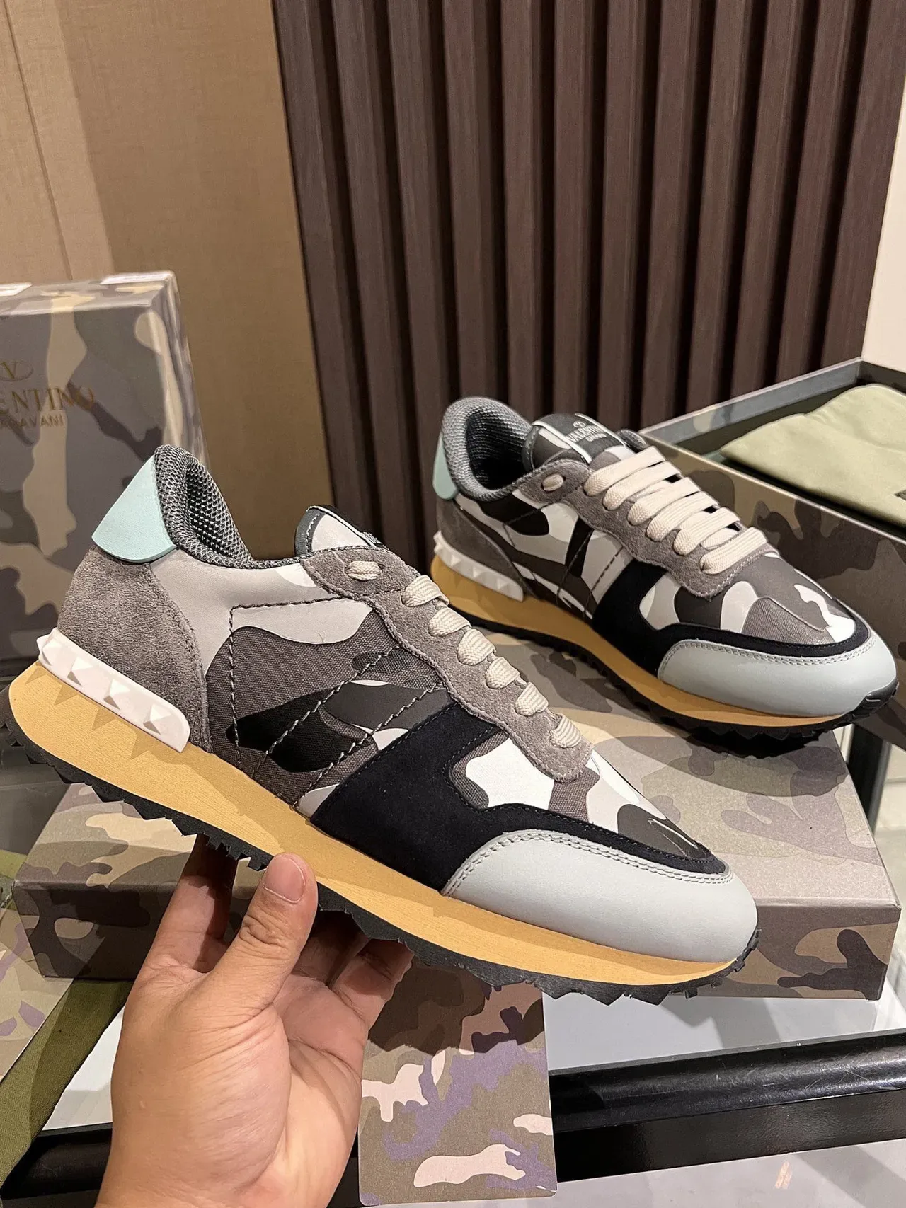 Valentino Garavani Camouflage-Print Low-Top Lifestyle Sneakers 7