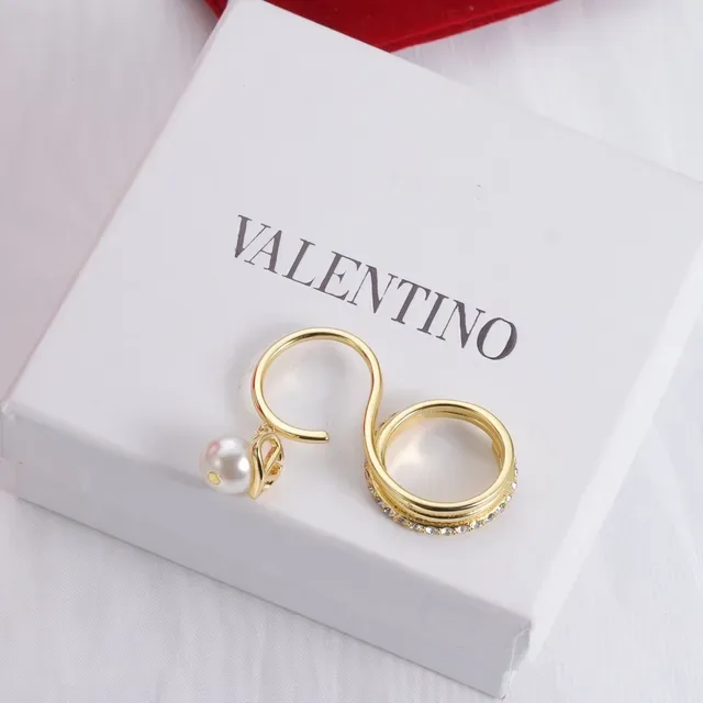 Valentino Gold White Pearl Accent Ring 3