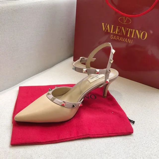 Valentino Rockstud Beige Silver Pointed-Toe Heel Stiletto 3