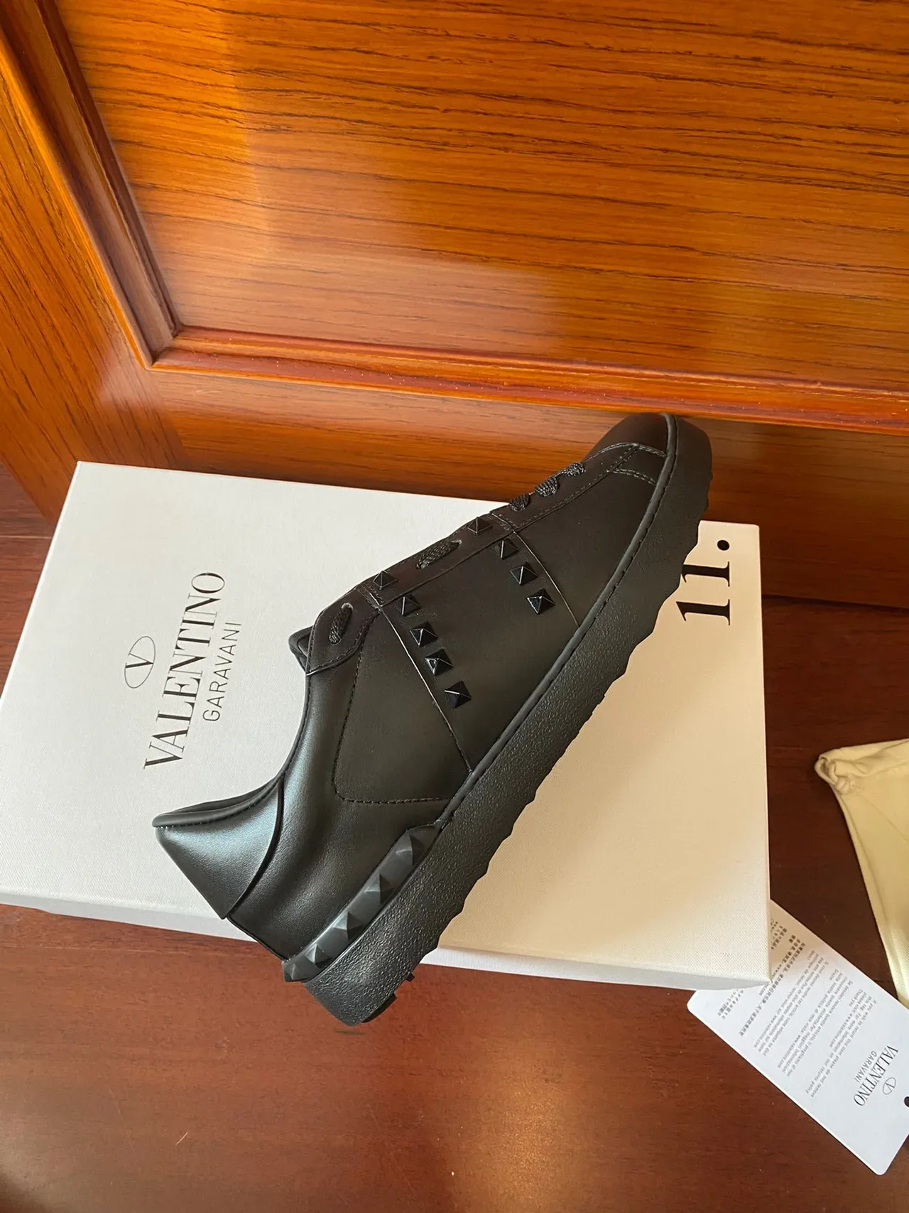 Valentino Rockstud Black Leather Pyramid Stud Lifestyle Sneakers 2