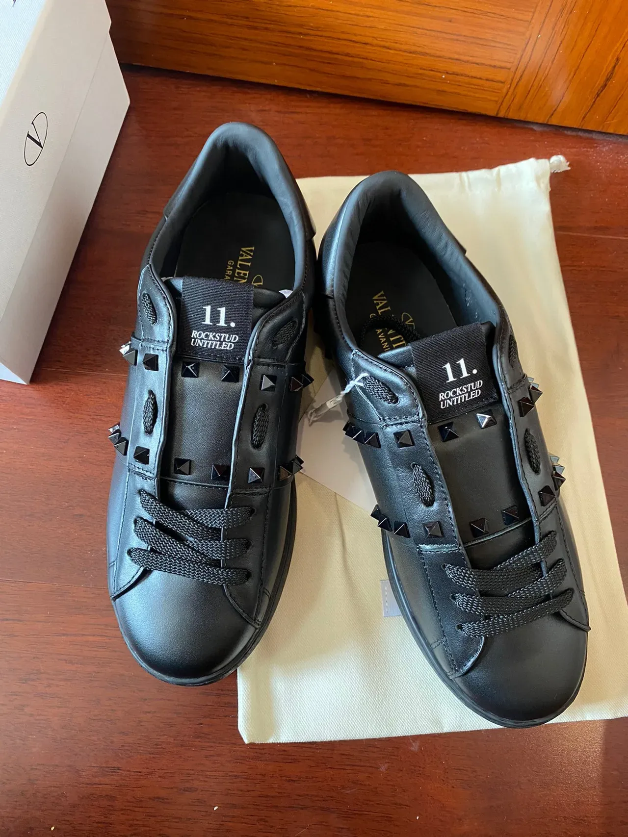 Valentino Rockstud Black Leather Pyramid Stud Lifestyle Sneakers 8