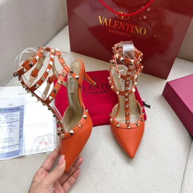 Valentino Rockstud Naranja Cuero Pirámide Stud Tacones 2