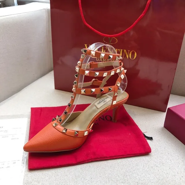 Valentino Rockstud Naranja Cuero Pirámide Stud Tacones 4