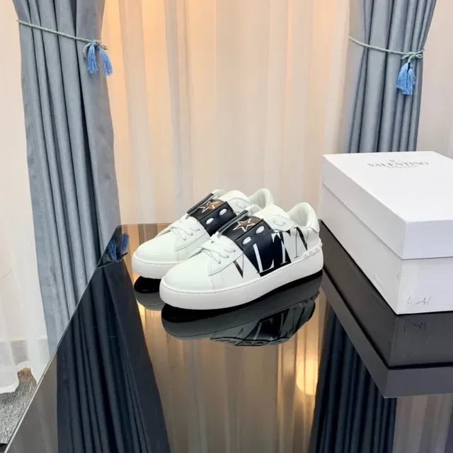 Valentino Rockstud VLTN White Black Logo Lifestyle Sneakers 4