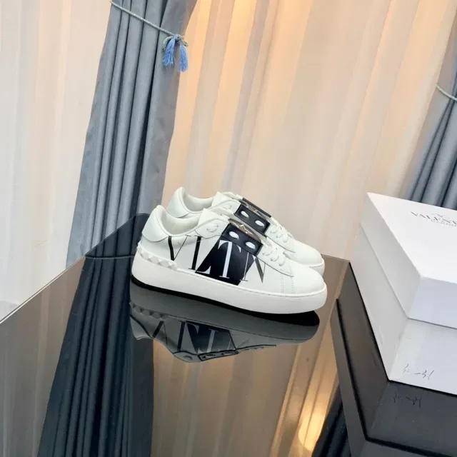 Valentino Rockstud VLTN White Black Logo Lifestyle Sneakers 8