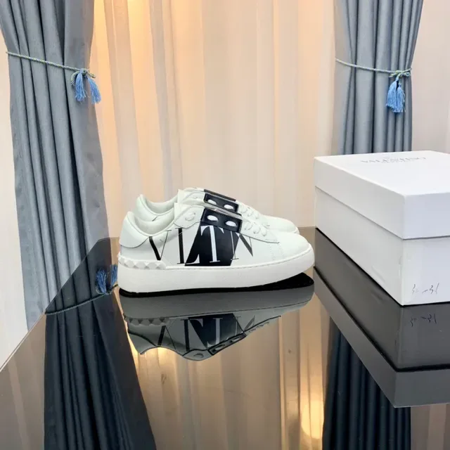 Valentino Rockstud VLTN White Black Logo Lifestyle Sneakers 9