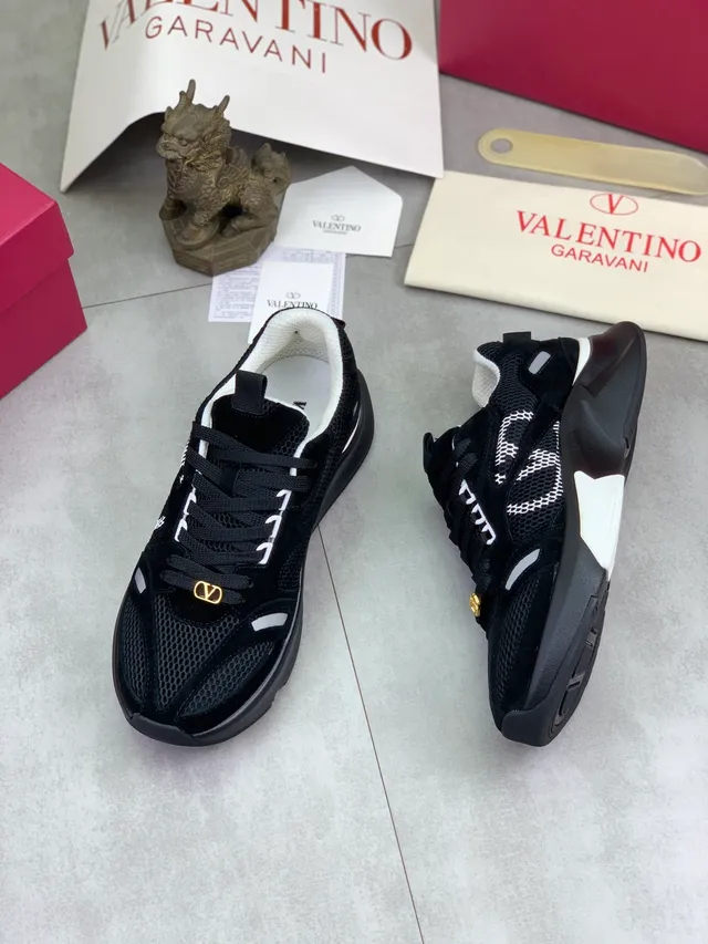 Valentino VLTN Tênis Chunky de Malha e Camurça Preto 5