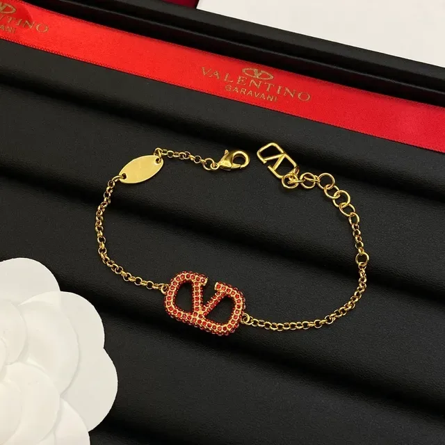 Valentino VLTN Collier Chaîne Or Rouge Motif Logo 3