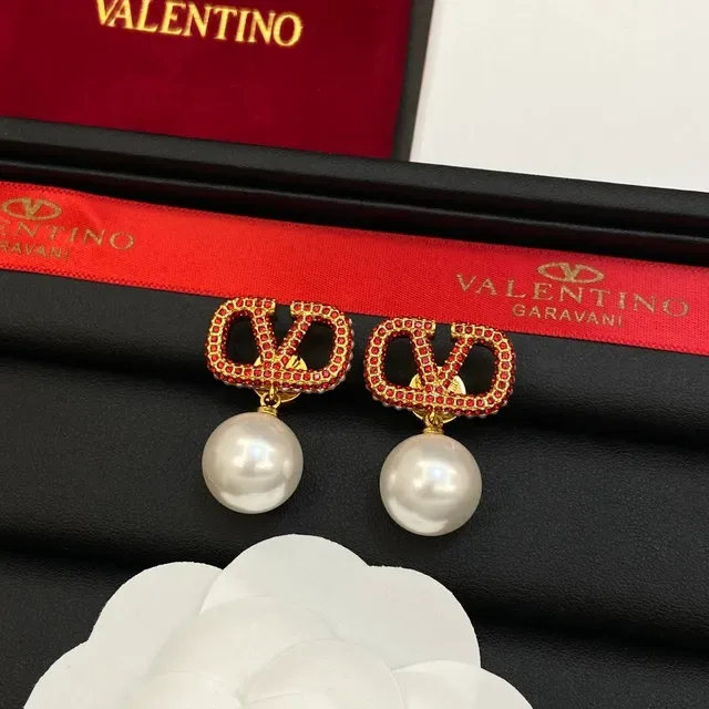 Valentino VLTN Collier Chaîne Or Rouge Motif Logo 5