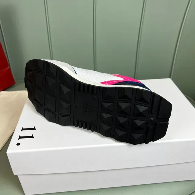 Valentino VLTN Runner Blancas Rosas Marinas Zapatillas Lifestyle 2