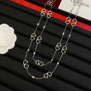 Valentino VLTN Plata Cadena Transparente Abierta VLOGO Motivos Collar
