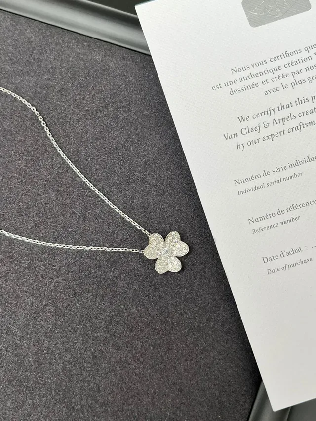 Van Cleef & Arpels Alhambra Clover Pavé Diamond Necklace 6