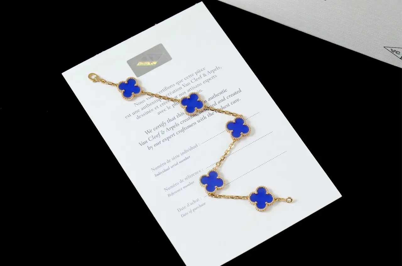 Van Cleef & Arpels Alhambra خمسة موتيف مينا زرقاء سوار ذهبي 4