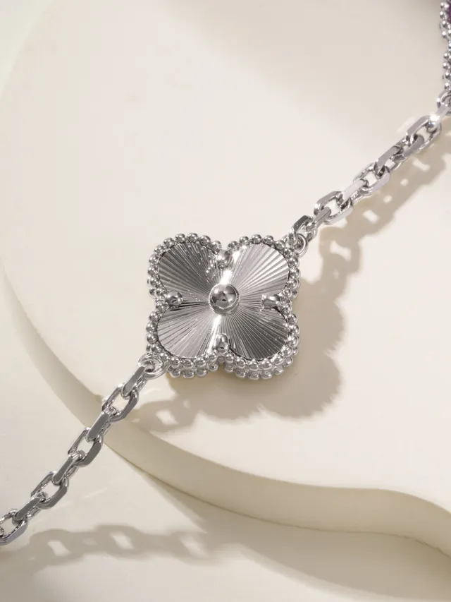 Van Cleef & Arpels Alhambra Cinco Motivos Pulseira de Ouro Branco e Roxo 6