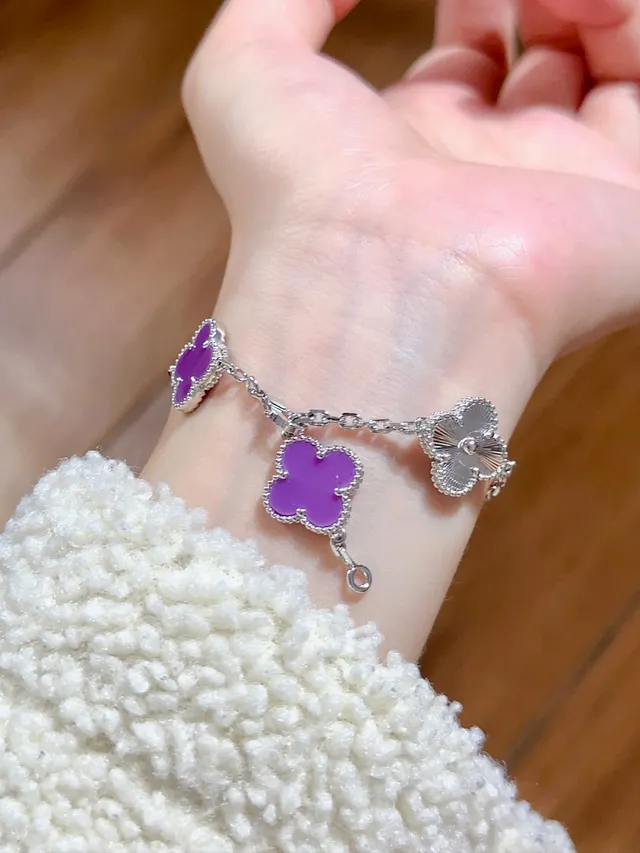Van Cleef & Arpels Alhambra Cinco Motivos Pulseira de Ouro Branco e Roxo 11