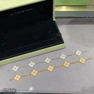 Van Cleef & Arpels Alhambra تريفول ذو أوراق أربعة بافيه دايموند سوار