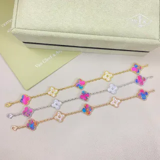 Van Cleef & Arpels Alhambra Bracelets en émail multicolore et pierres pavées